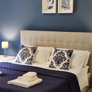 https://apt-elpida.catania-hotels.net