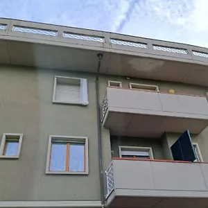 https://appartamento-rossana-luni-sp.hotelitalianriviera.com
